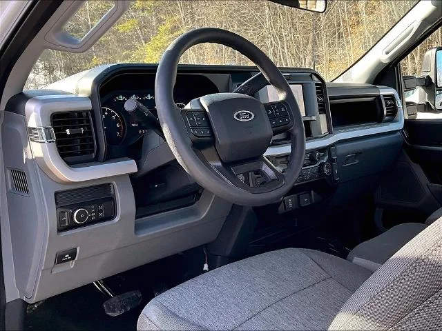 2026 Ford F-350 Super Duty XL - Photo 20