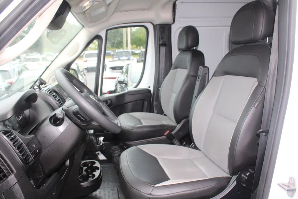 Used 2025 White Ram High Roof image 6