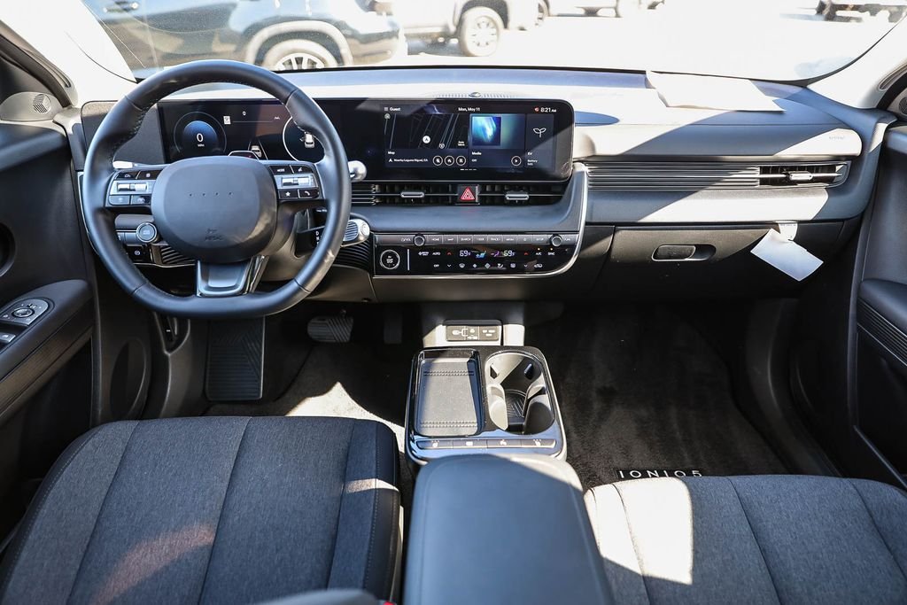 2026 Hyundai IONIQ 5 SE - Photo 12