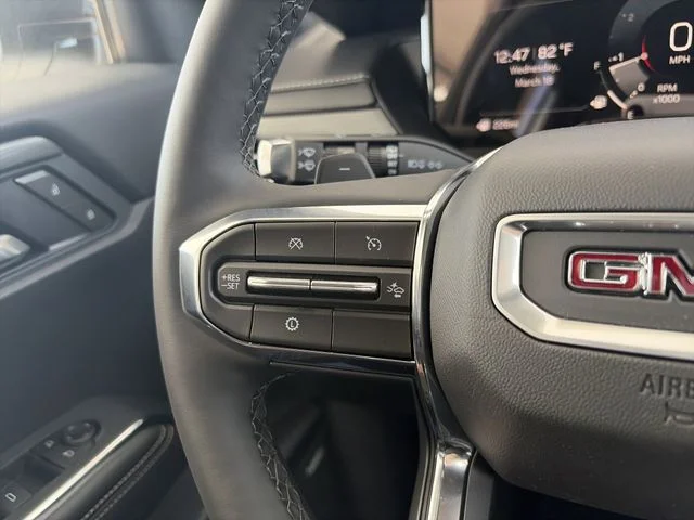 New 2026 White GMC Elevation image 23