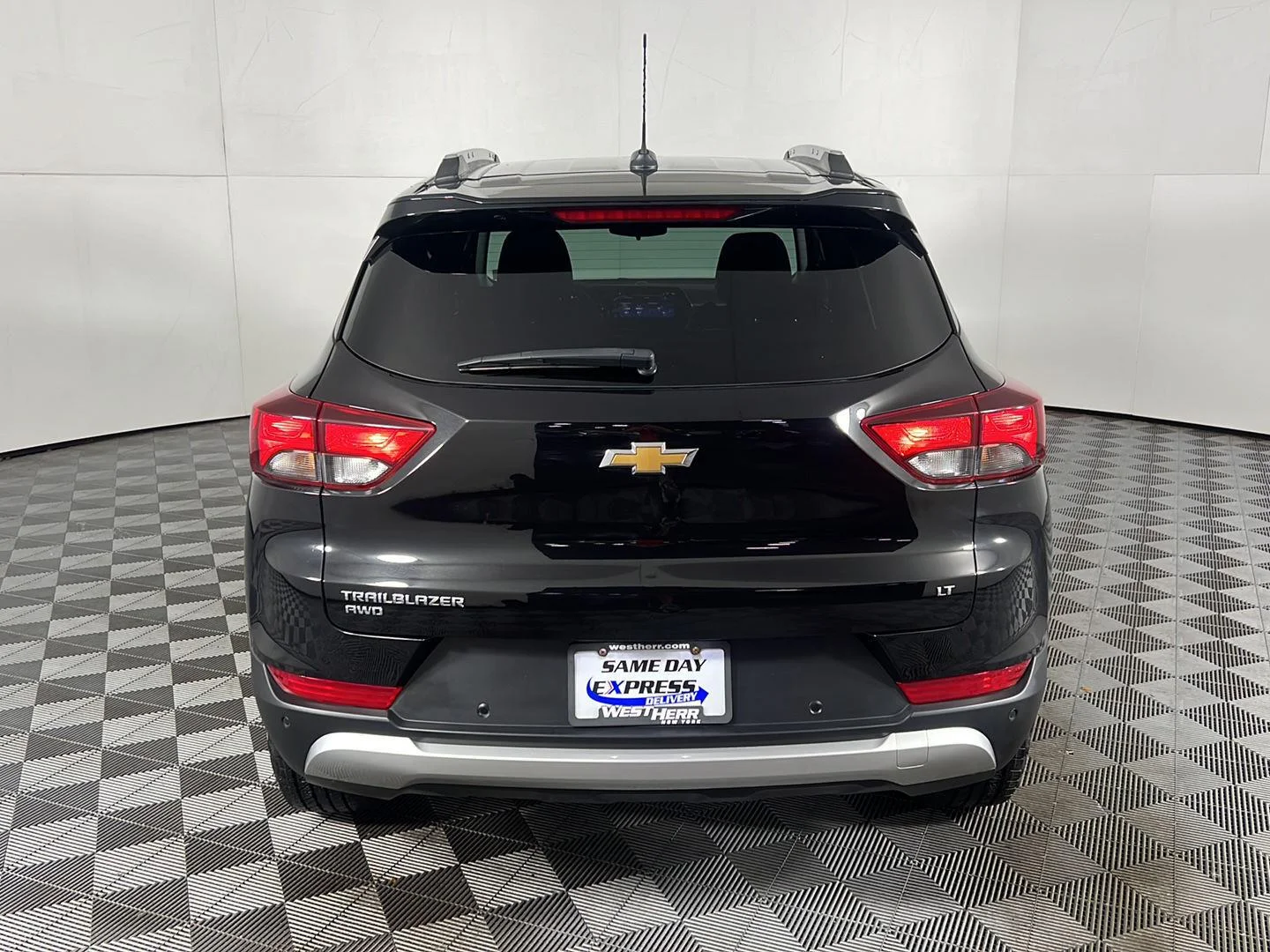 Used 2024 Mosaic Black Metallic Chevrolet LT image 6
