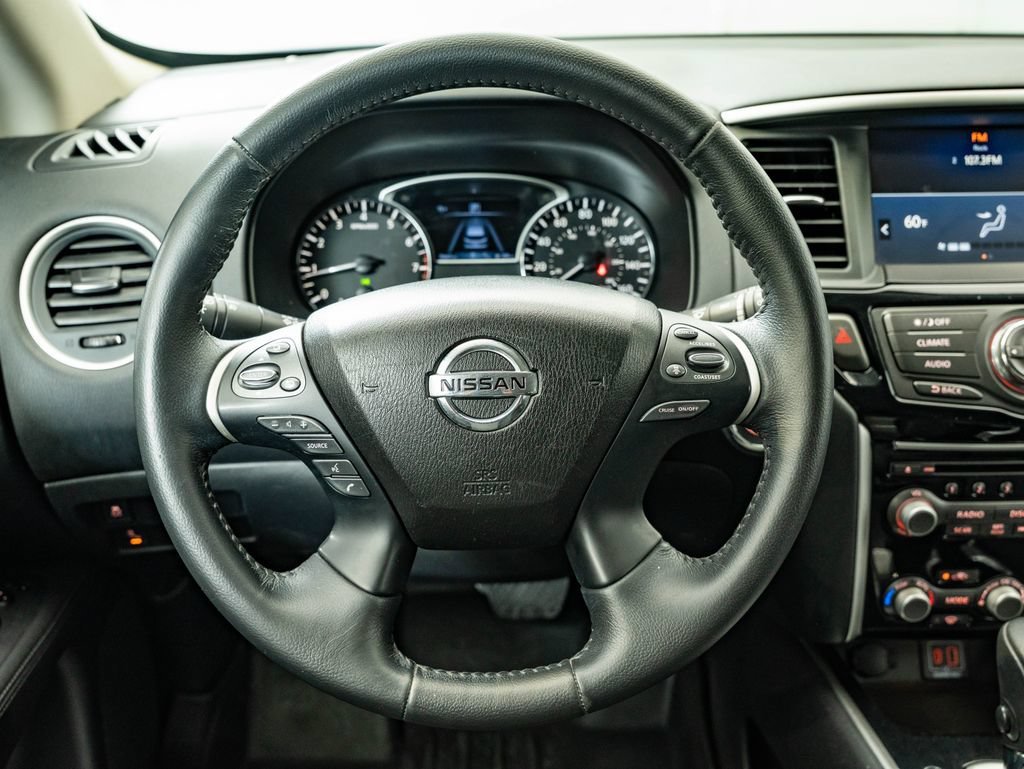 Used 2020 Gun Metallic Nissan SV image 41