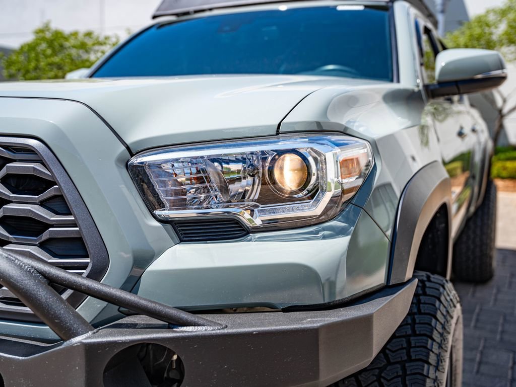 Used 2022 Lunar Toyota TRD Off-Road image 15