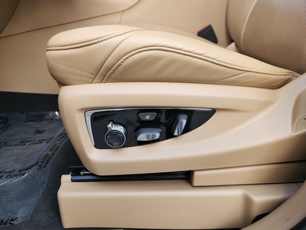 Used 2019 Black Cadillac Platinum Edition image 23
