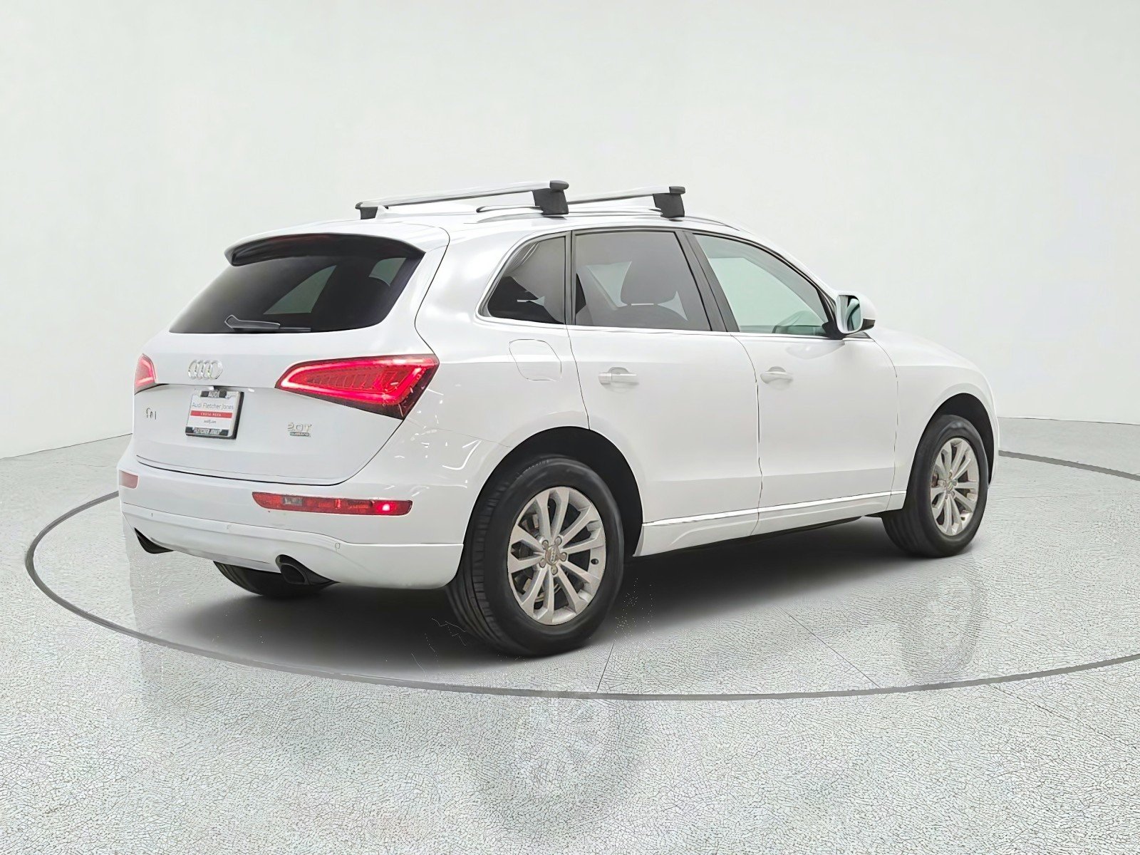 Used 2016 Glacier White Metallic Audi quattro 4dr 2.0T Premium Plus image 5