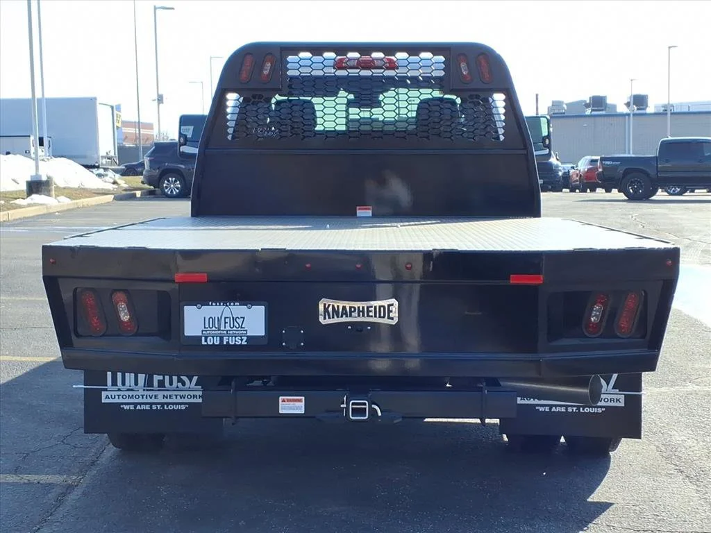 New 2026 Summit White Chevrolet Work Truck image 20
