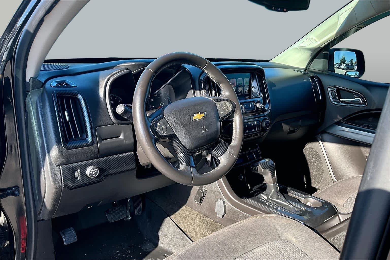 Used 2016 Black Chevrolet 2WD LT image 18