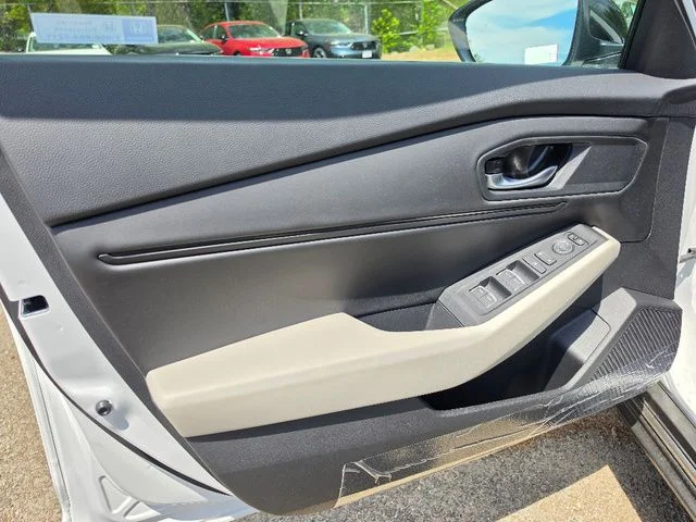 New 2026 Platinum White Pearl Honda SE image 12