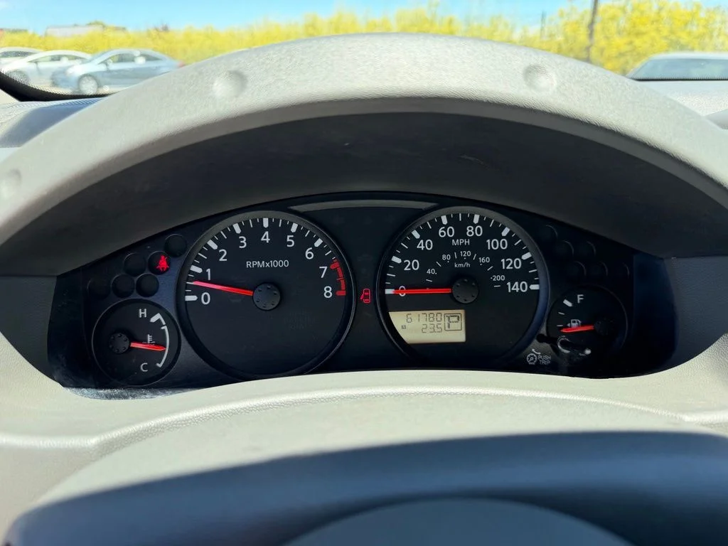 Used 2021 White Nissan SV image 21