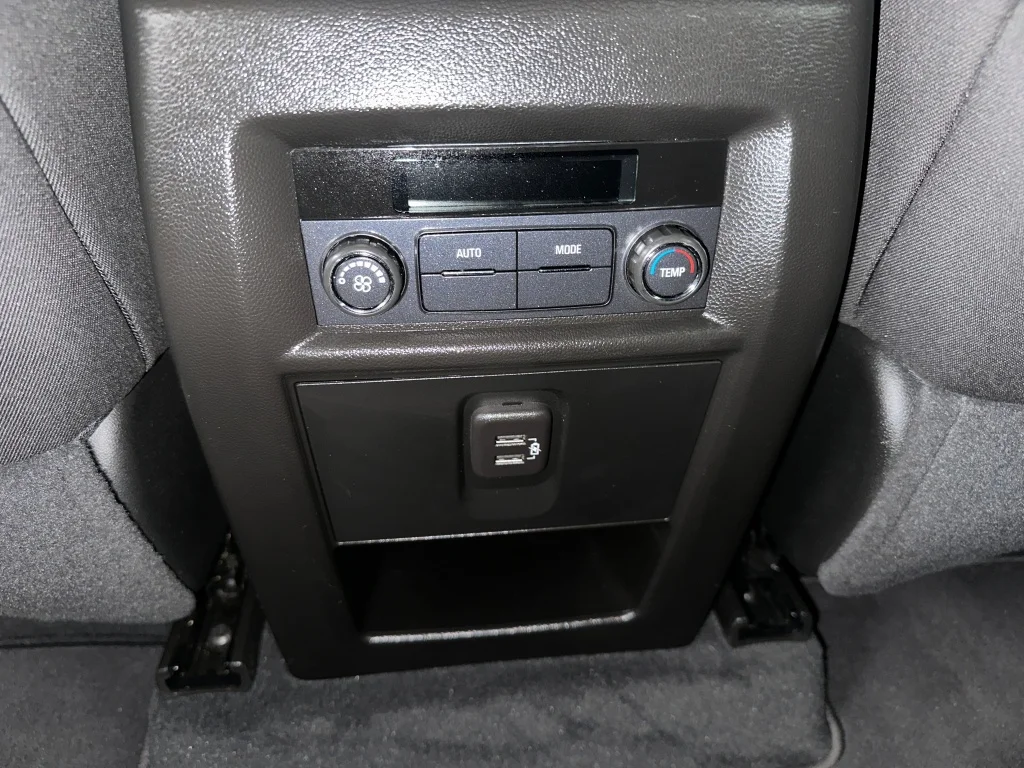 2023 Chevrolet Traverse 1LT - Photo 22