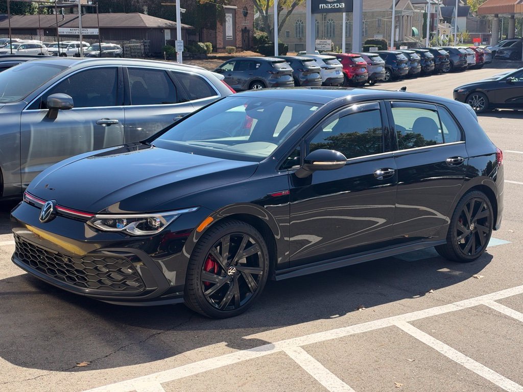 2023 Volkswagen Golf GTI SE