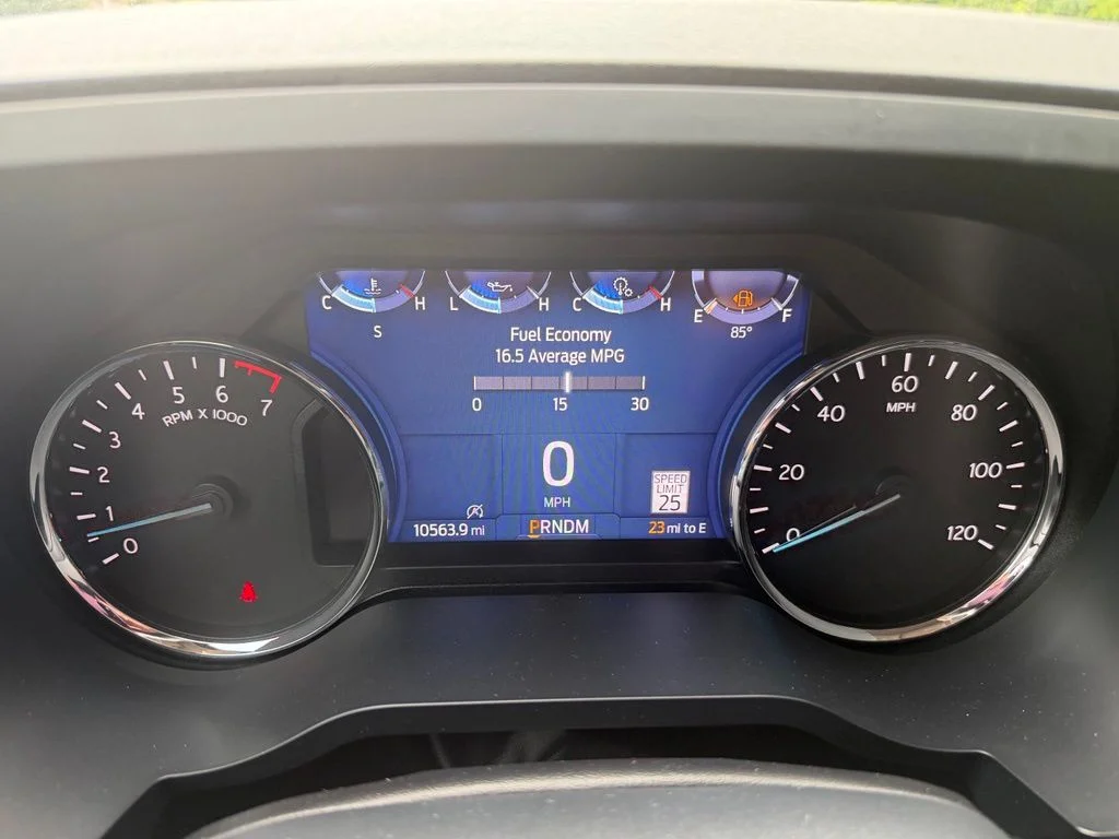 Used 2024 Green Ford XLT image 29