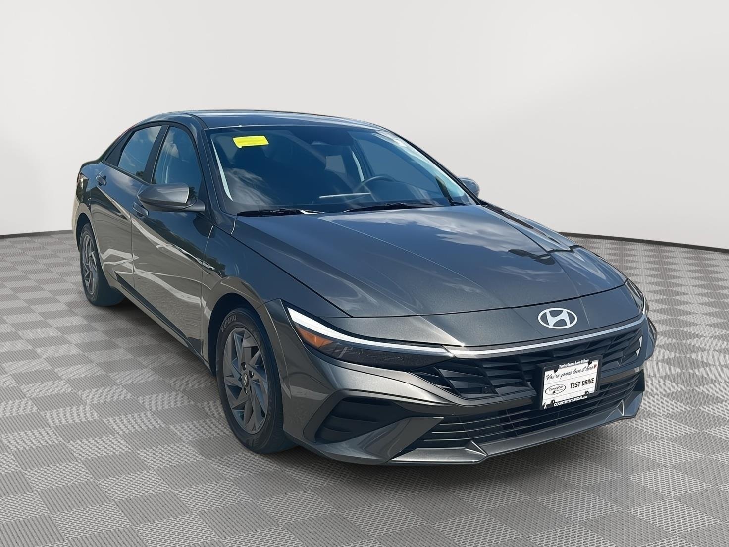 2024 Hyundai Elantra SEL - Photo 7
