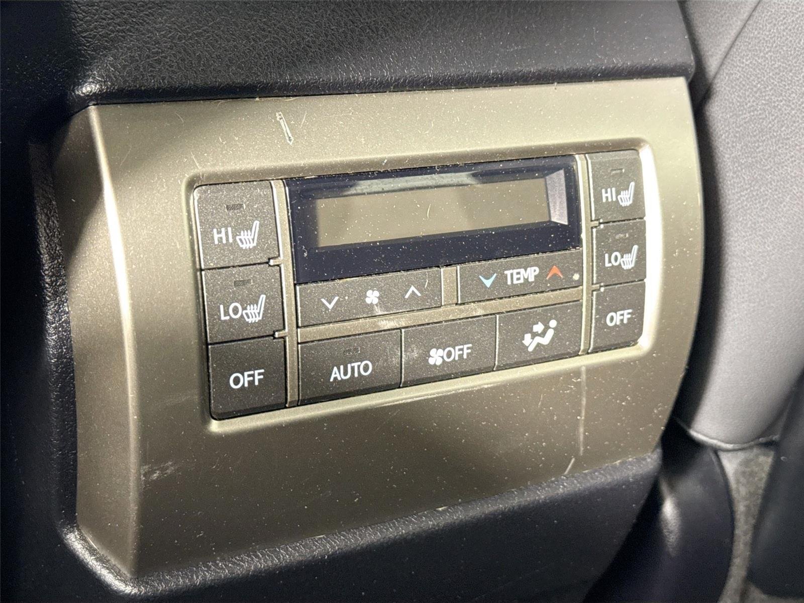 Used 2021 Atomic Silver Lexus GX 460 Premium image 35