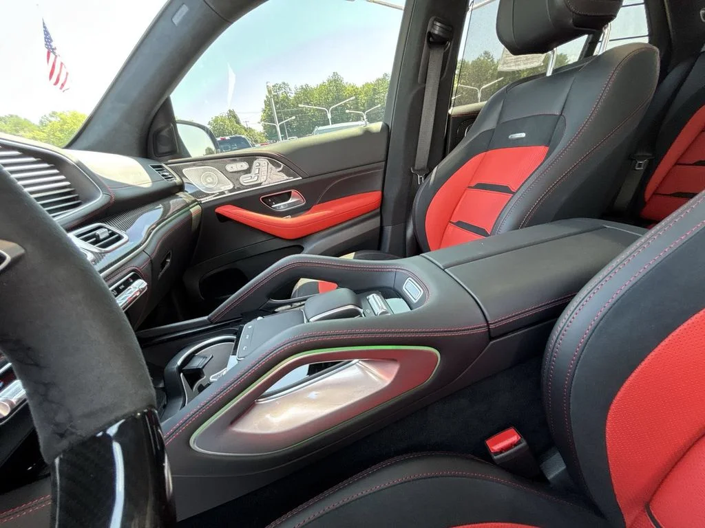 Used 2026  Mercedes-Benz GLE 63 S AMG® image 24