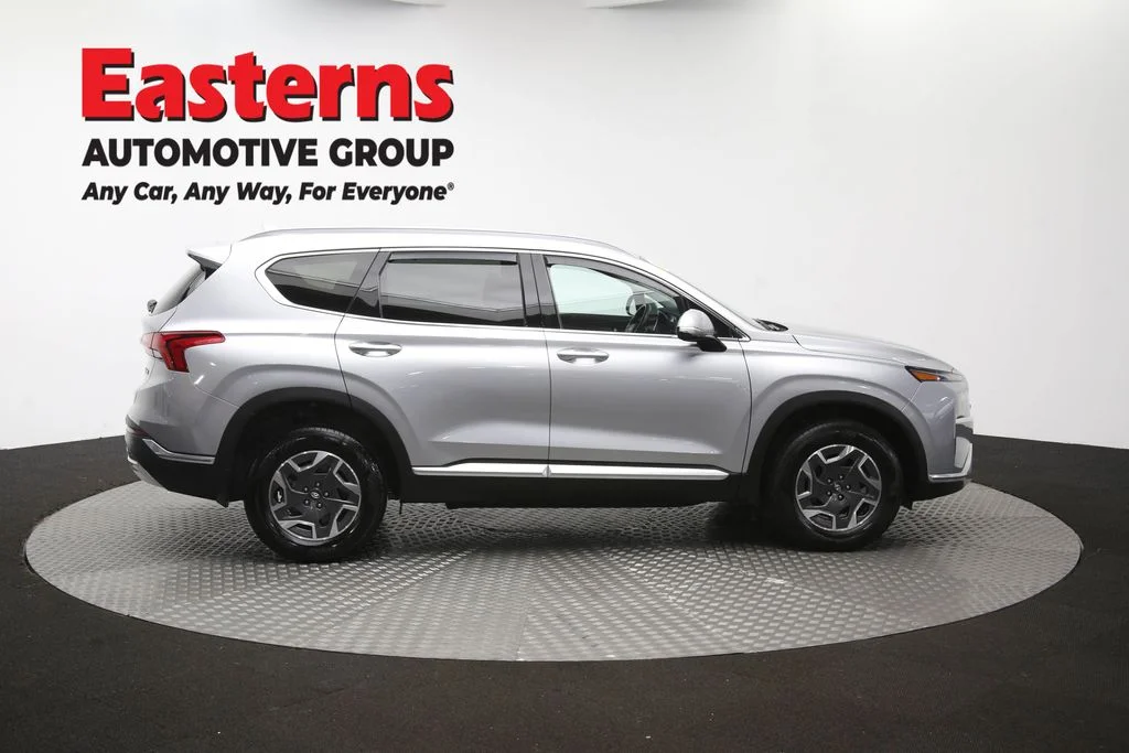 Used 2023 Silver Hyundai Blue image 44
