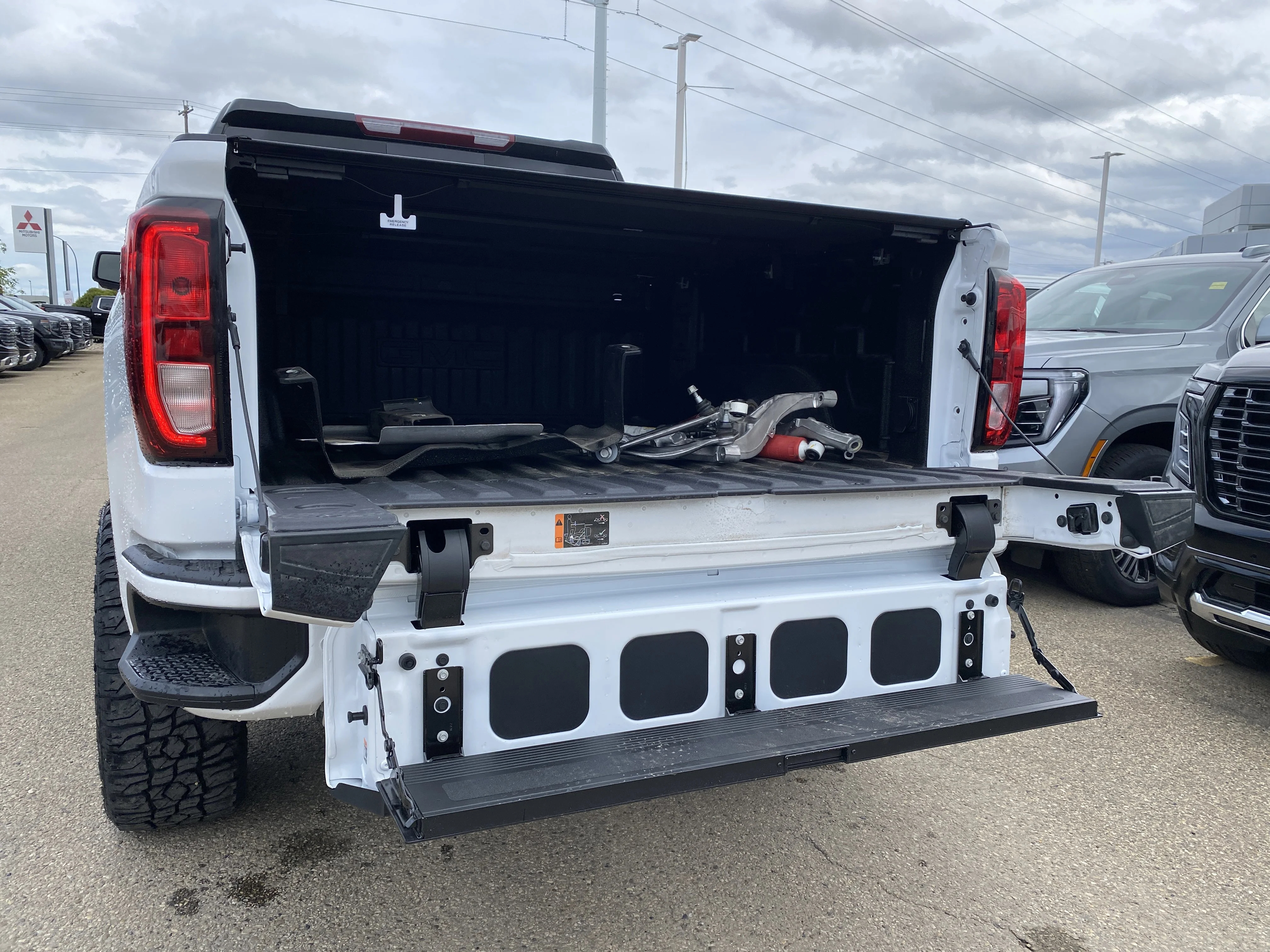 New 2026 Summit White GMC Elevation image 6