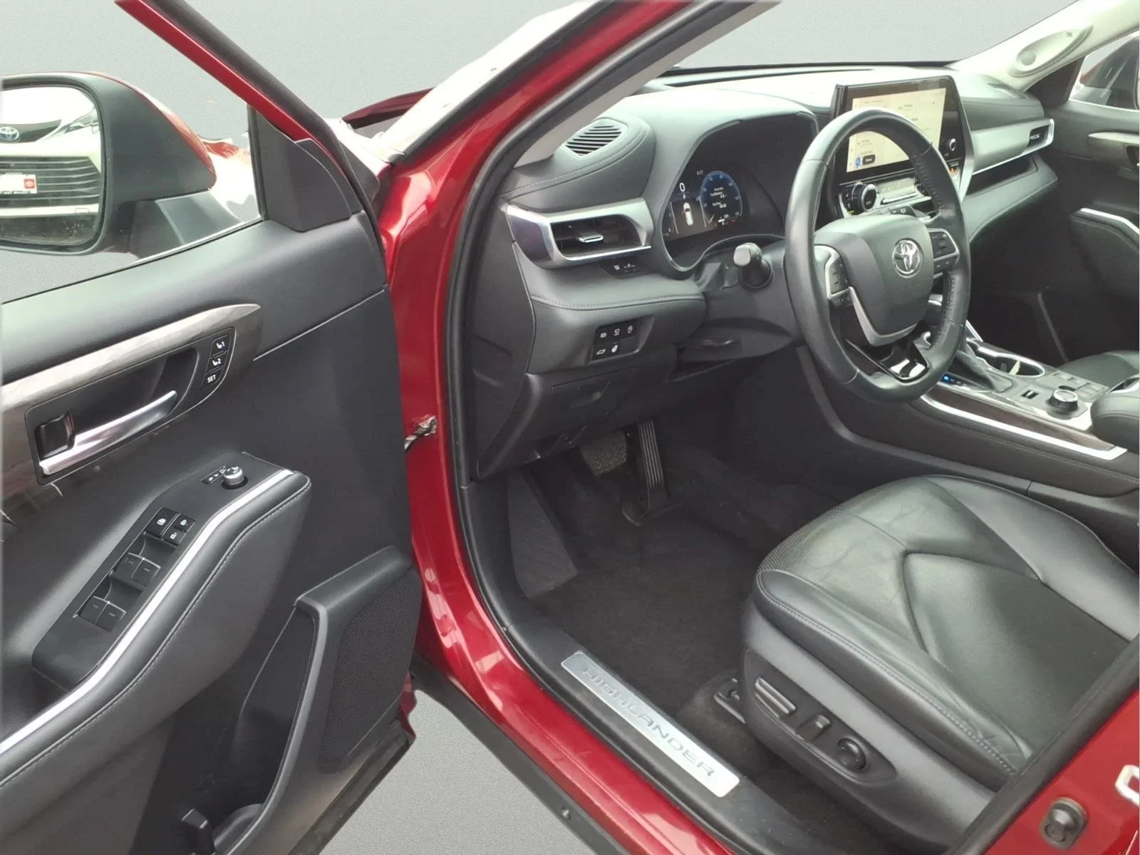 2023 Toyota Highlander Platinum - Photo 10