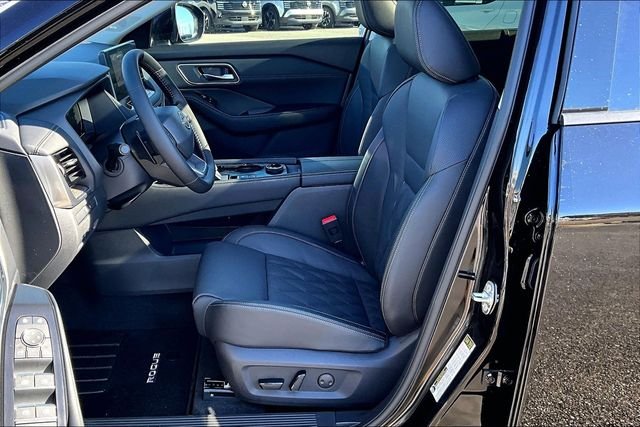 New 2026 Nissan Rogue Platinum 4D Sport Utility