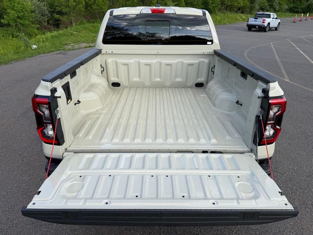New 2026 Desert Sand Ford XLT image 27