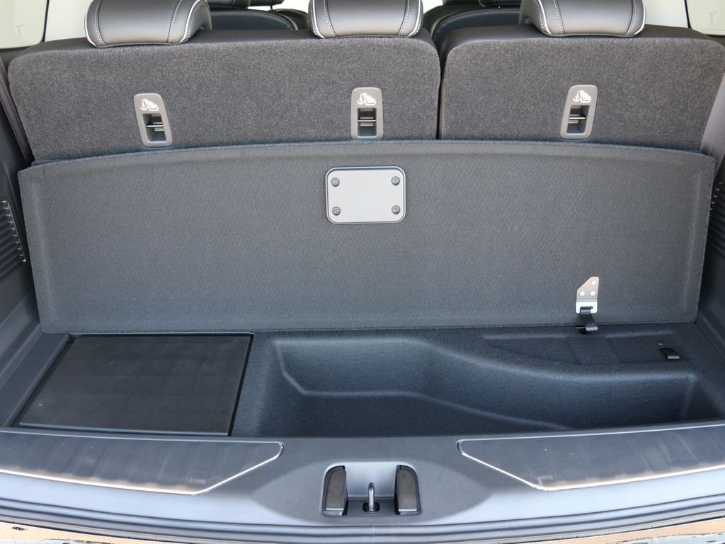 New 2026 BLACK OBSIDIAN INFINITI Luxe 4WD image 41