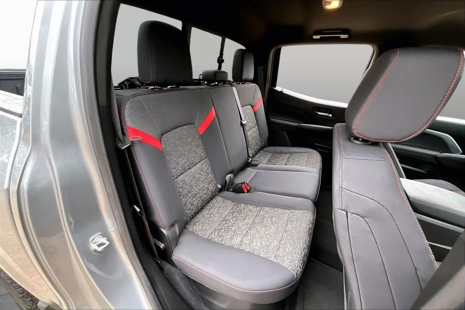 Used 2024 Sterling Gray Metallic Chevrolet 4WD Z71 image 19