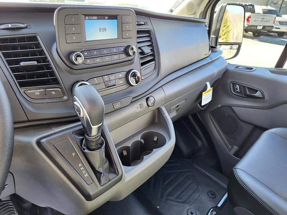 2024 Ford Transit Van Base - Photo 20