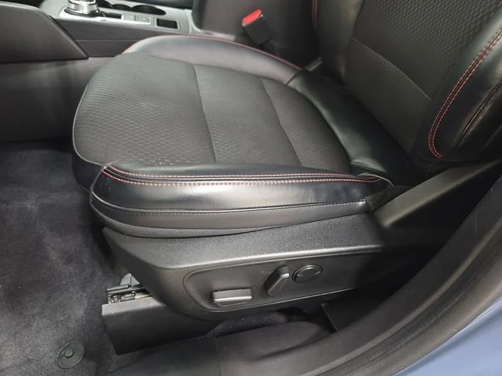 Used 2023 Blue Ford ST-Line image 29