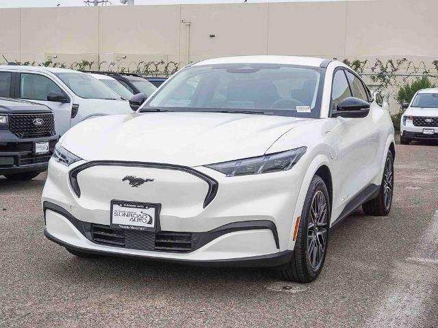 New 2026 Star White Metallic Tri-coat Ford Premium image 29