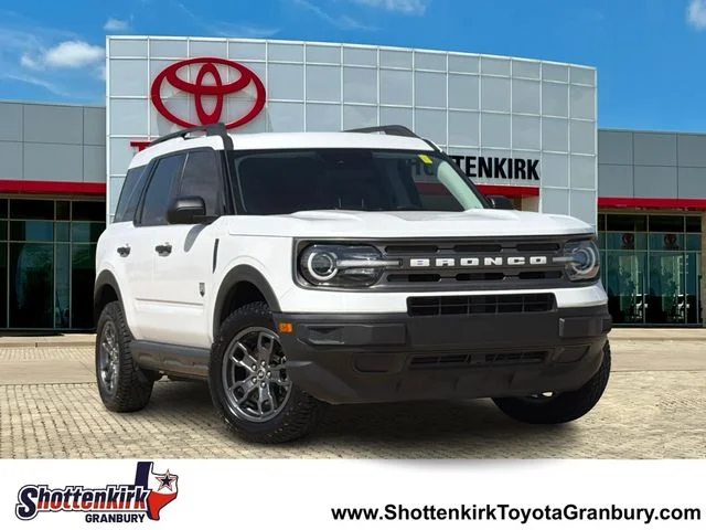 Used 2022 White Ford Big Bend image 1