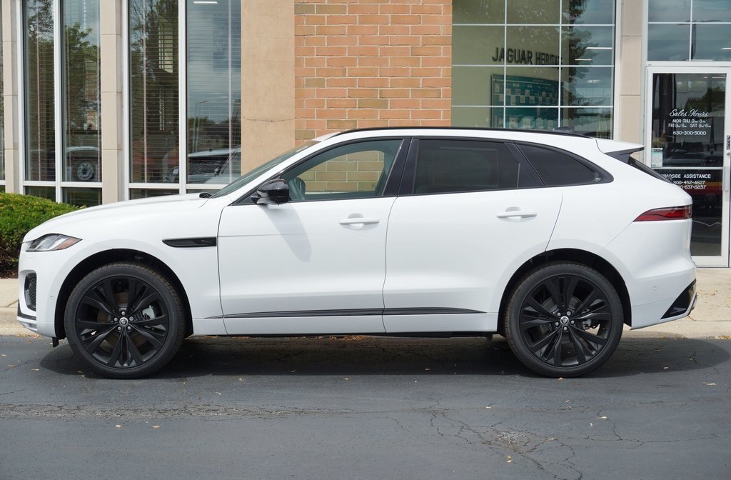 2025 JAGUAR F-PACE - Image 1