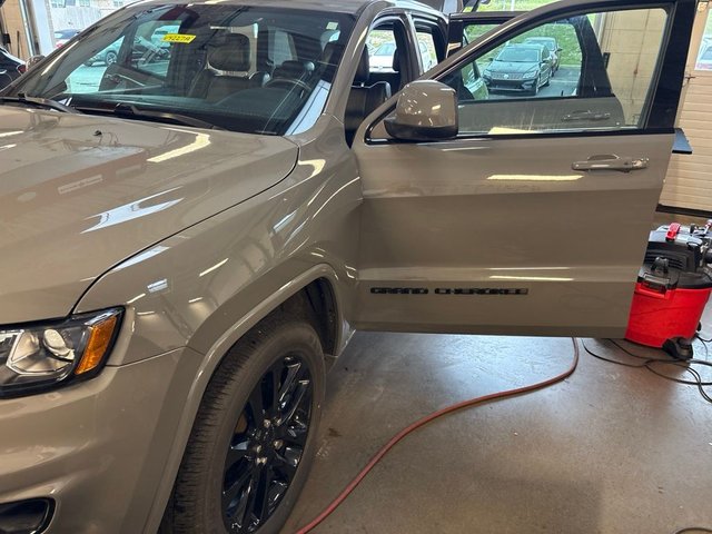 2019 Jeep Grand Cherokee Altitude