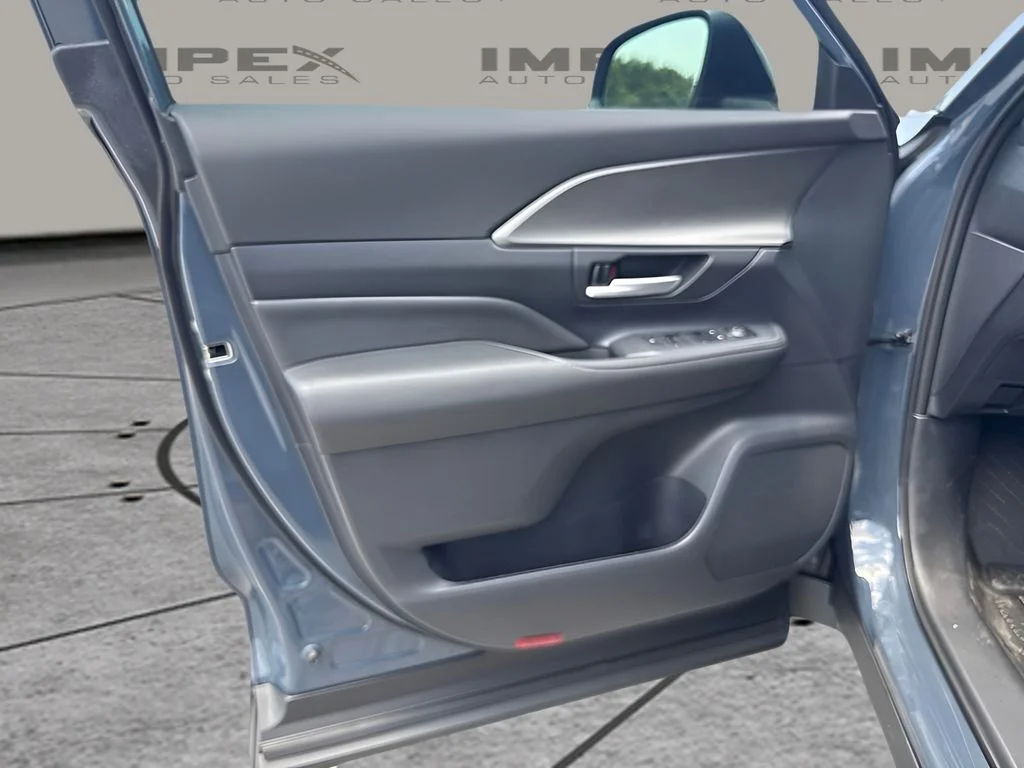 Used 2026 White Toyota XLE image 25