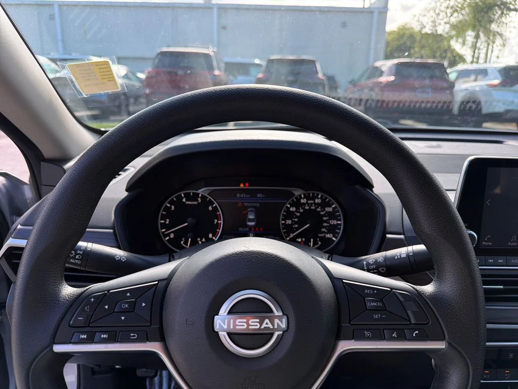 2024 Nissan Altima SV - Photo 19