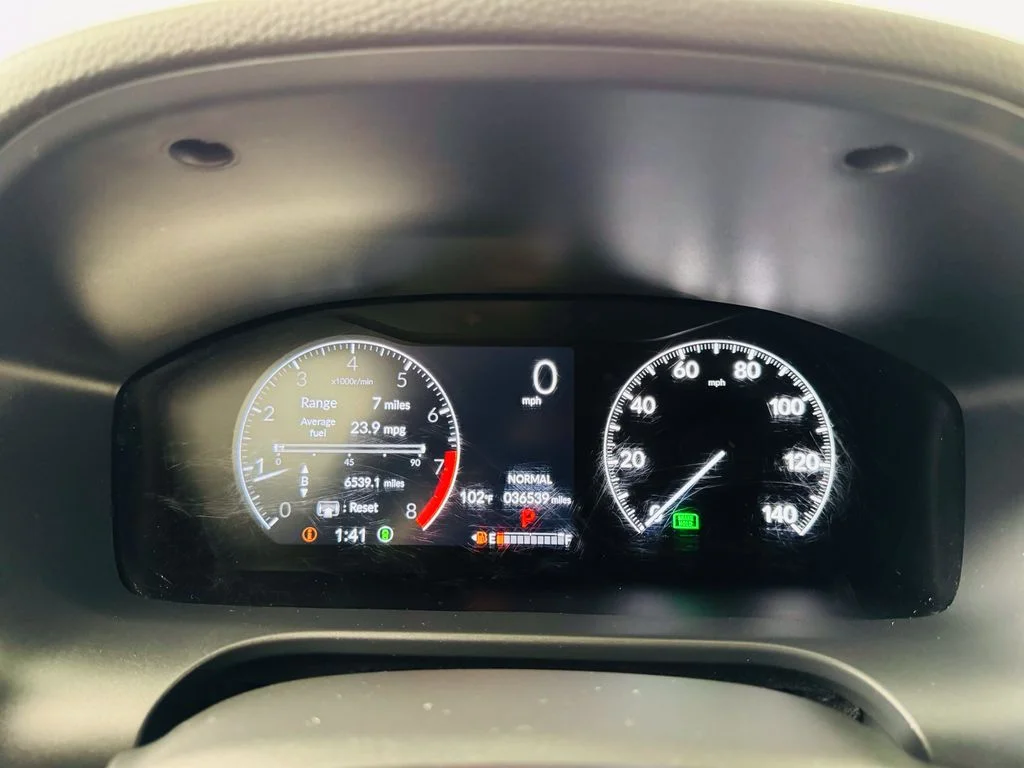 Used 2024  Honda Sport image 10