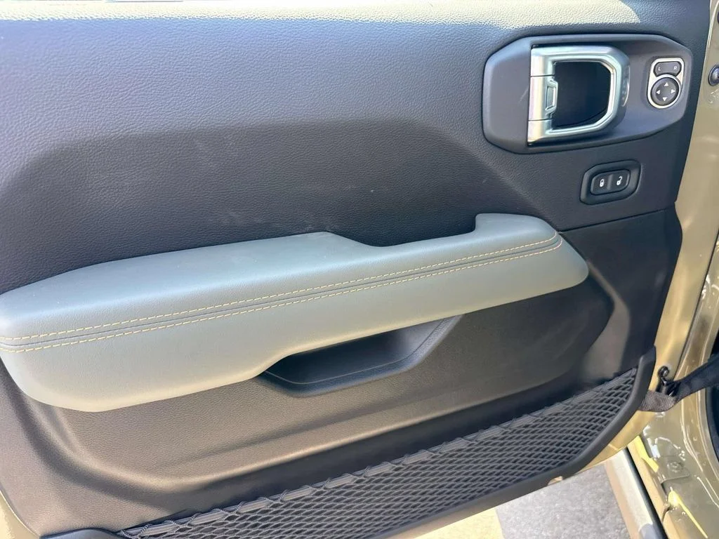 New 2026 41 Exterior Paint Jeep Mojave X image 19