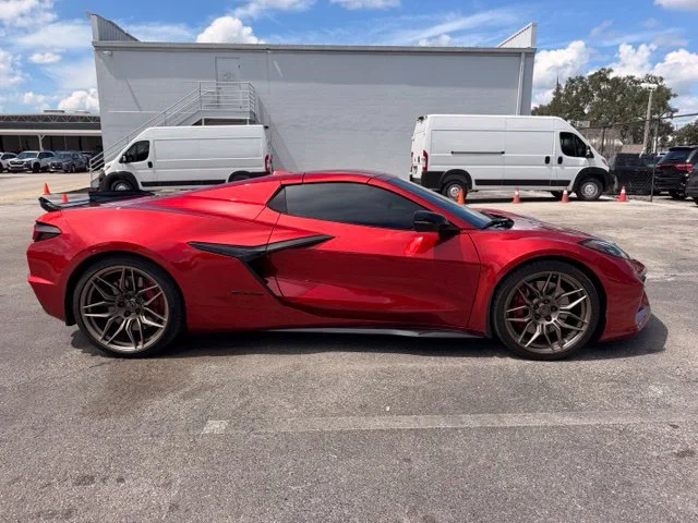 Used 2023 Red Mist Metallic Tintcoat Chevrolet 2LZ image 18