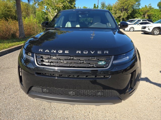 Used 2026 Santorini Black Metallic Land Rover Core S image 8
