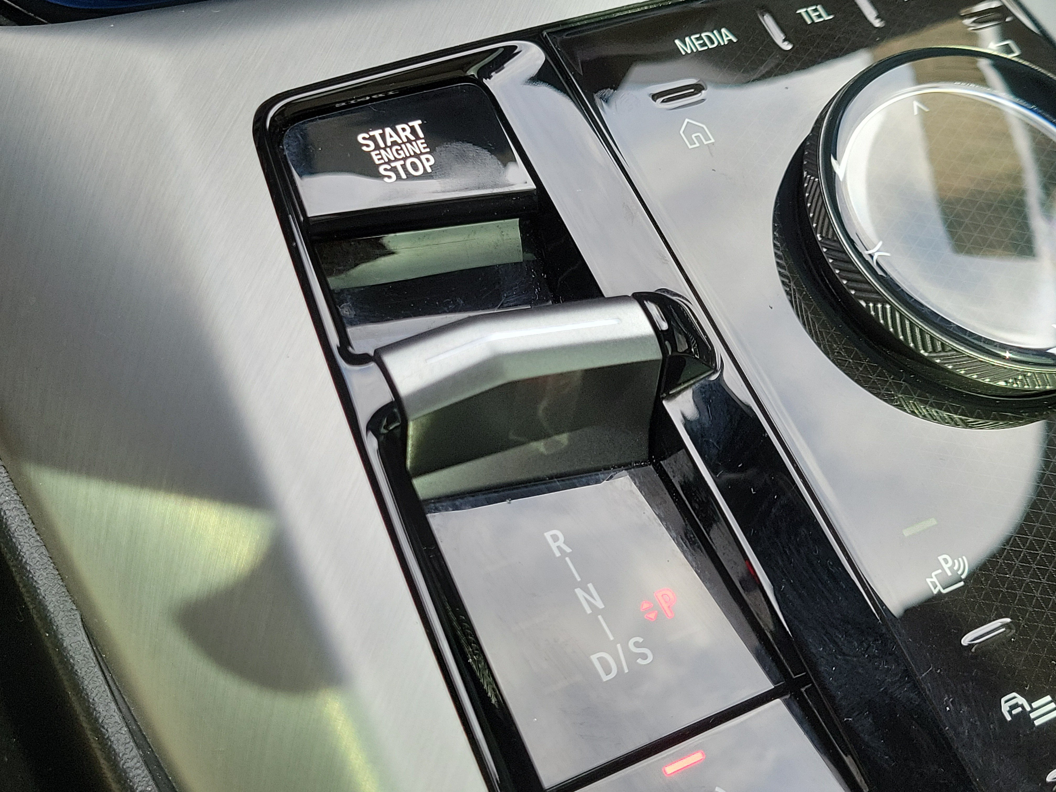 Used 2026 Black Sapphire Metallic BMW M50 xDrive image 30