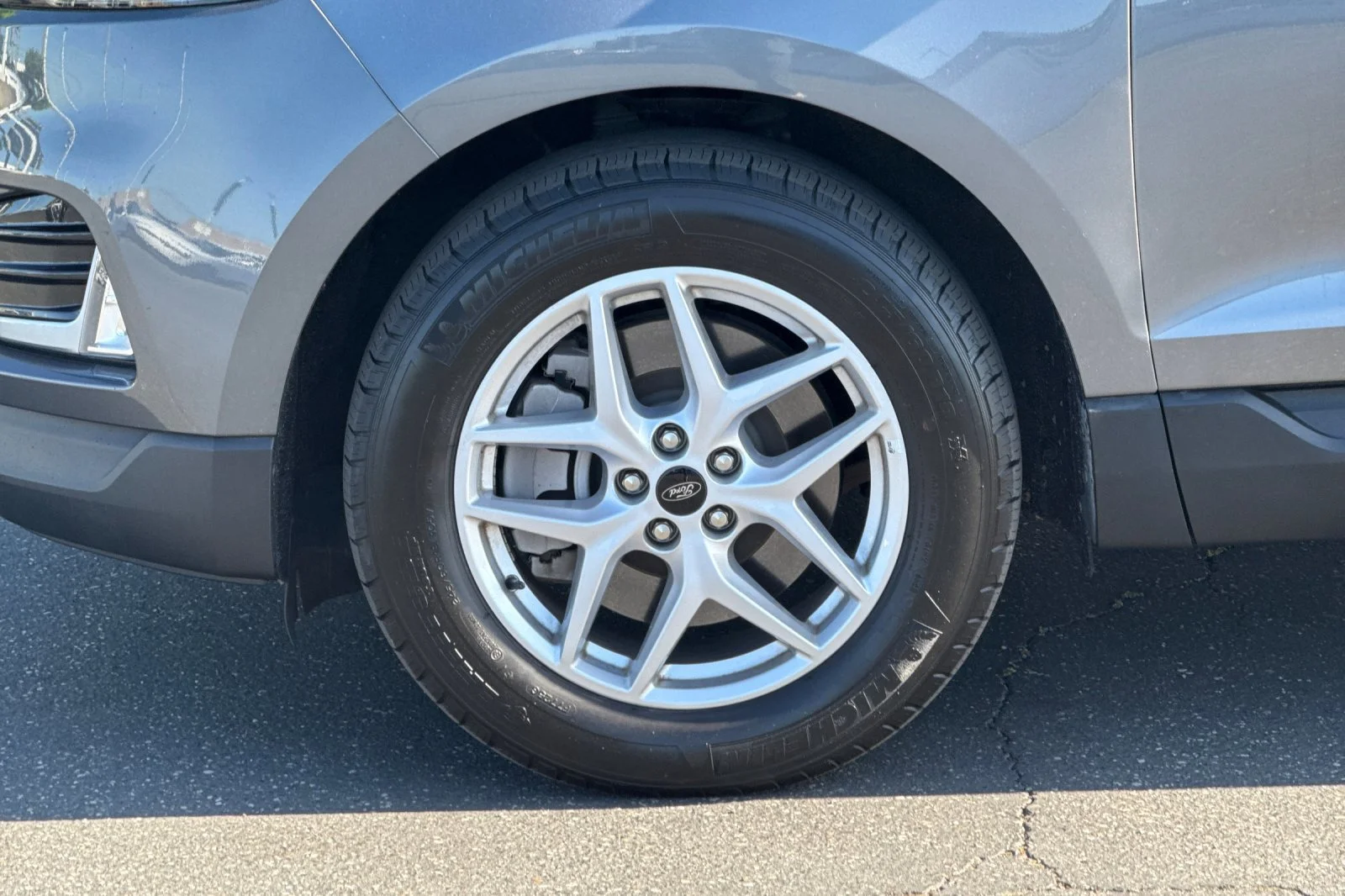 Used 2023 Gray Metallic Ford SEL image 26