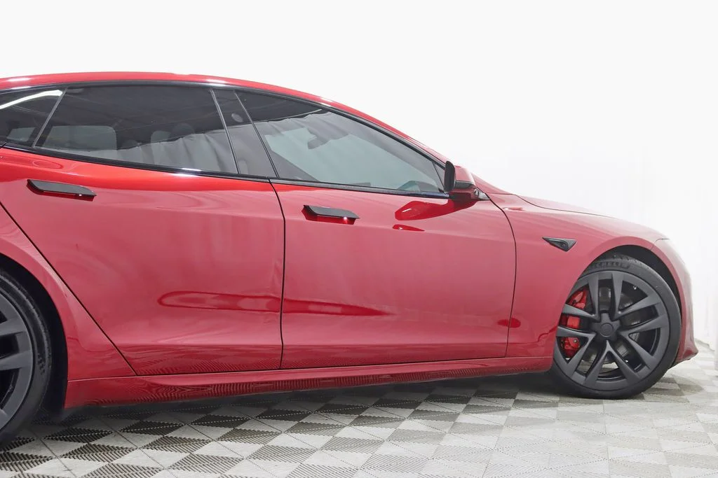 Used 2023 Red Tesla Plaid image 10