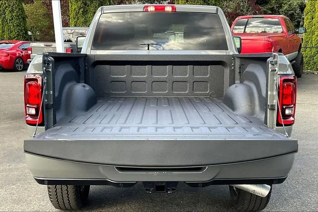 New 2026 Ceramic Gray Clear-Coat Exterior Paint RAM Big Horn image 23