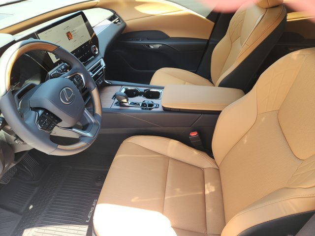 New 2026 Eminent White Pearl Lexus PREMIUM image 16