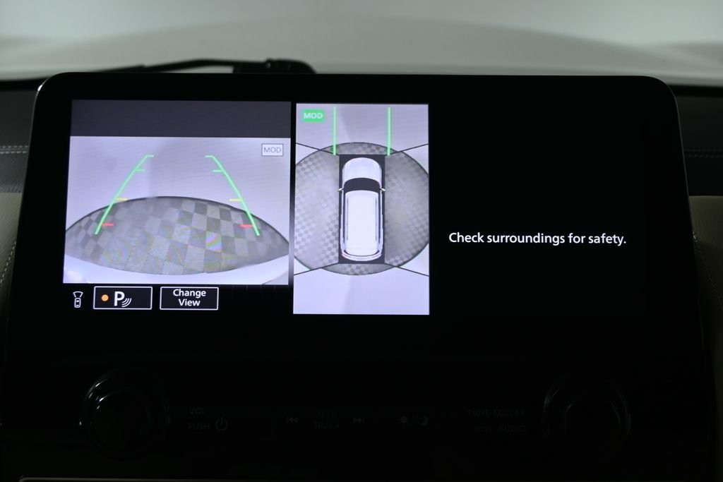 Certified Used 2023 White INFINITI Sensory image 24