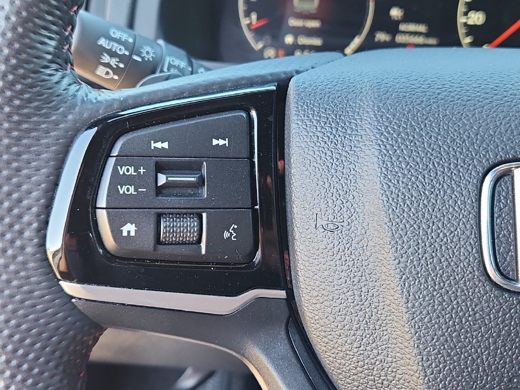 2024 Honda Ridgeline Black Edition - Photo 16
