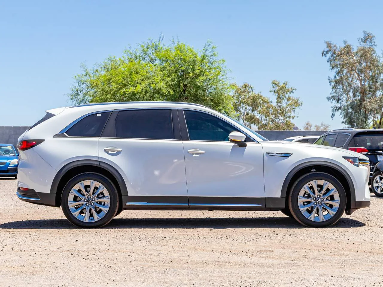 New 2026 Rhodium White Premium Mazda 3.3 Turbo Premium Plus AWD image 3