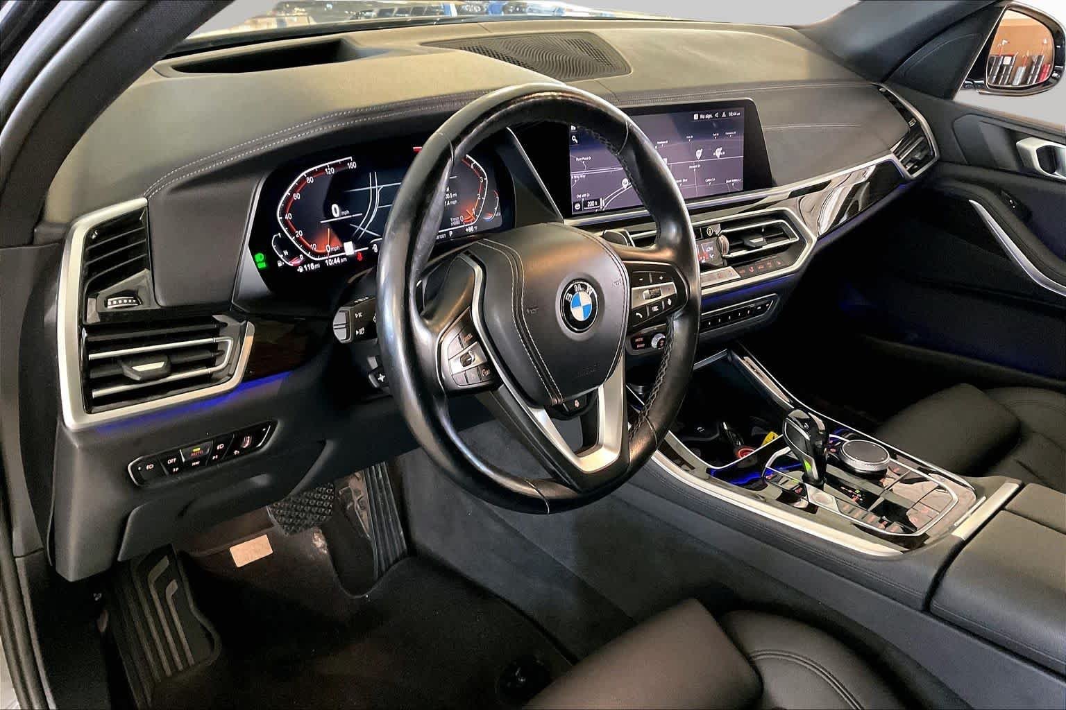 Used 2019 Arctic Grey Metallic BMW xDrive40i image 32