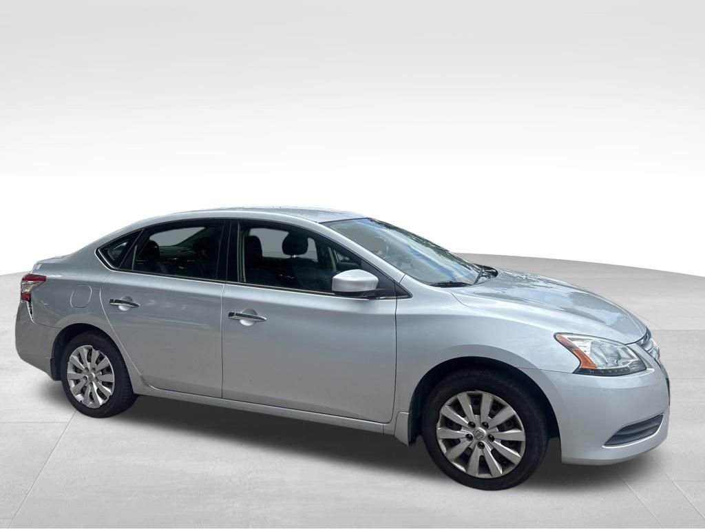 Used 2015 Silver Nissan S image 9