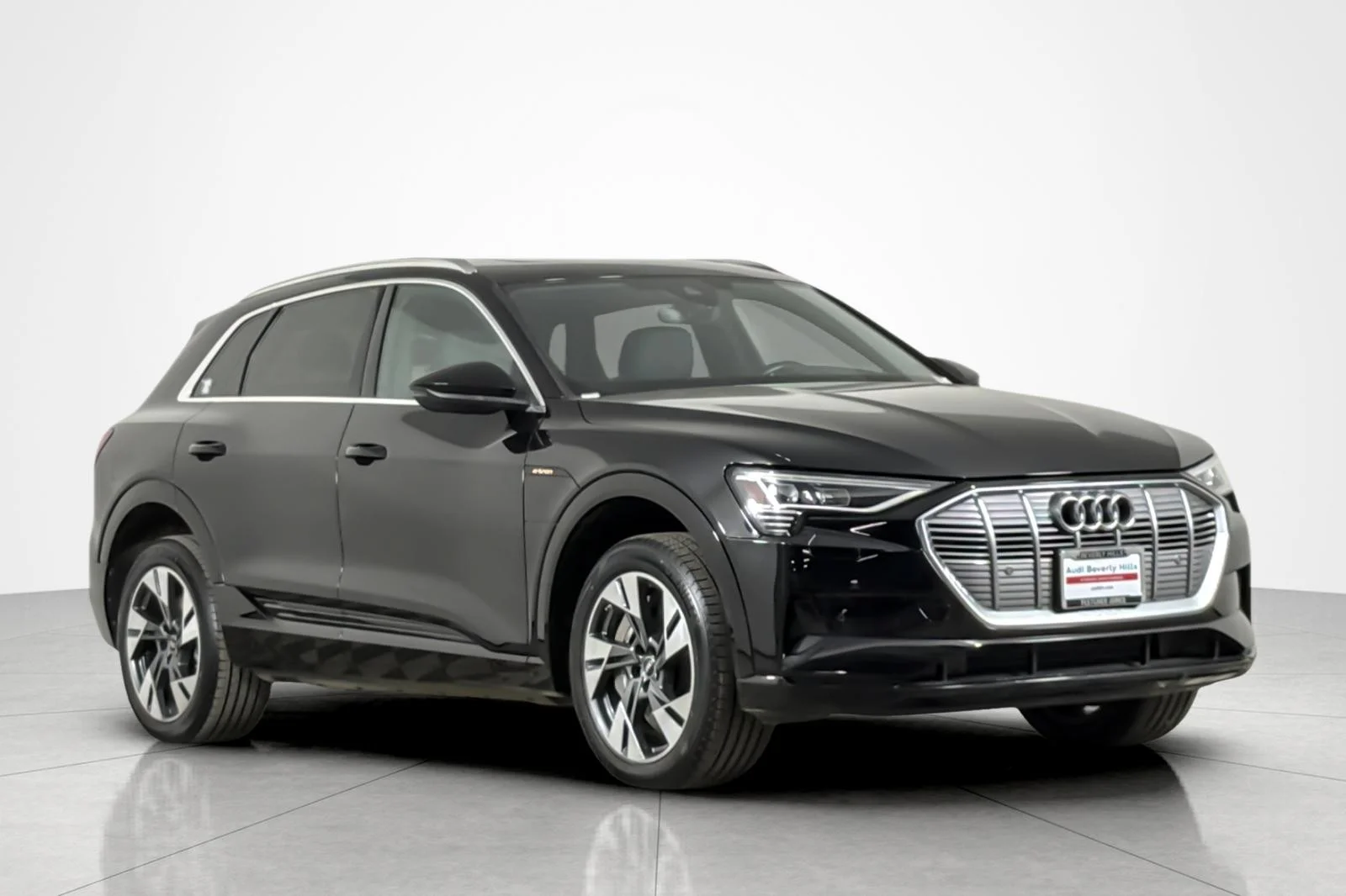 Used 2022 Brilliant Black Audi Premium quattro image 7