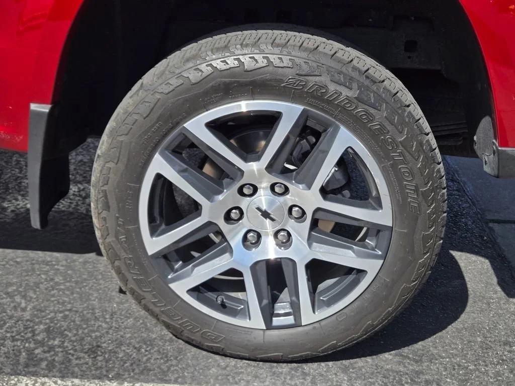 Used 2024 Radiant Red Tintcoat Chevrolet Z71 image 3